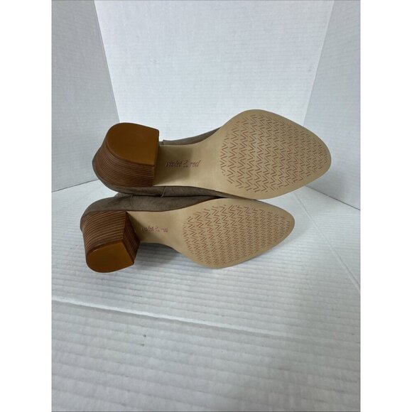 Violet & Red Jackson Women's 10 Lazer Cut Topline Bootie Taupe NWOB 9320 - Picture 12 of 15